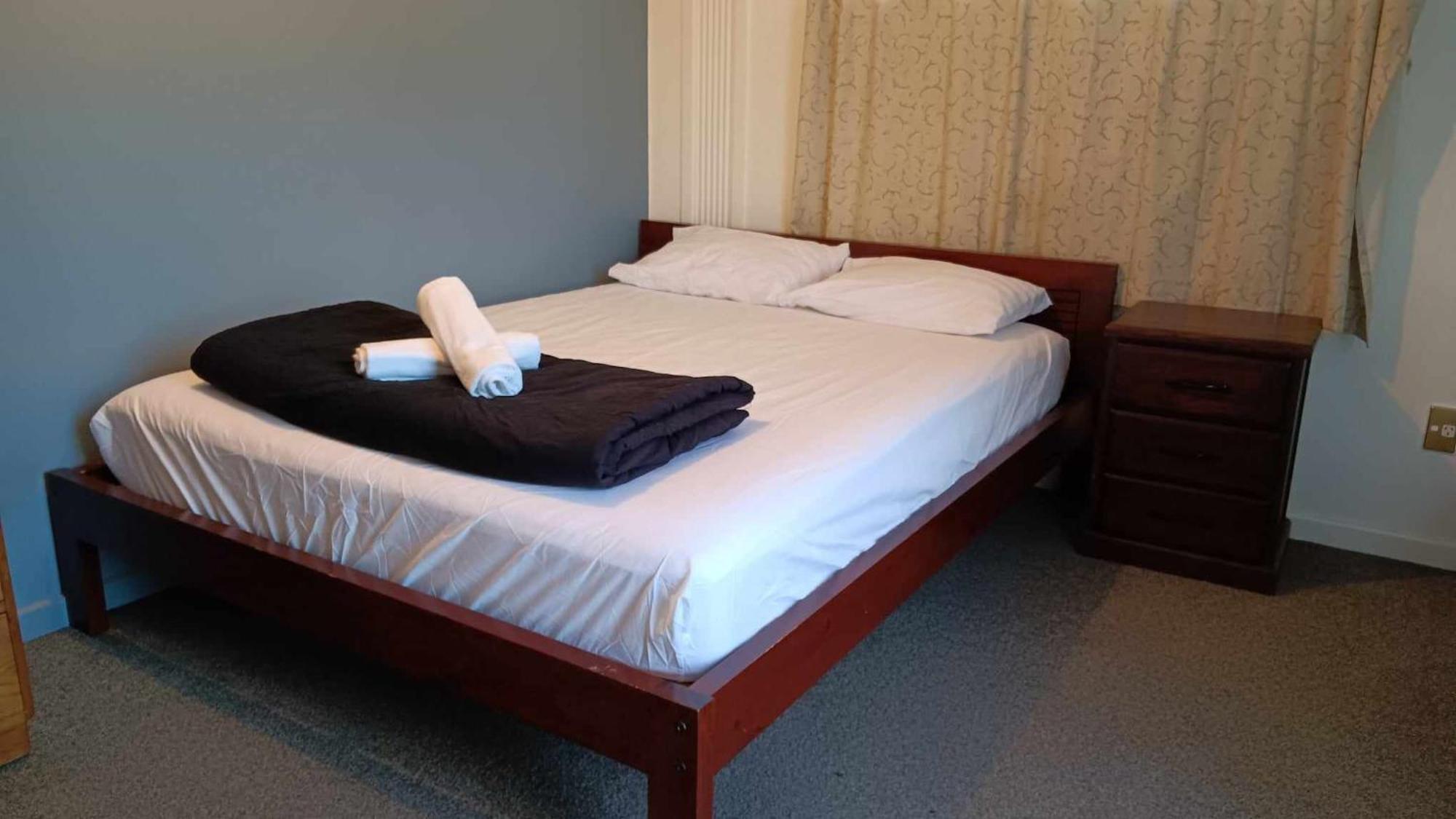 Homestay, Handy City Center Christchurch Buitenkant foto
