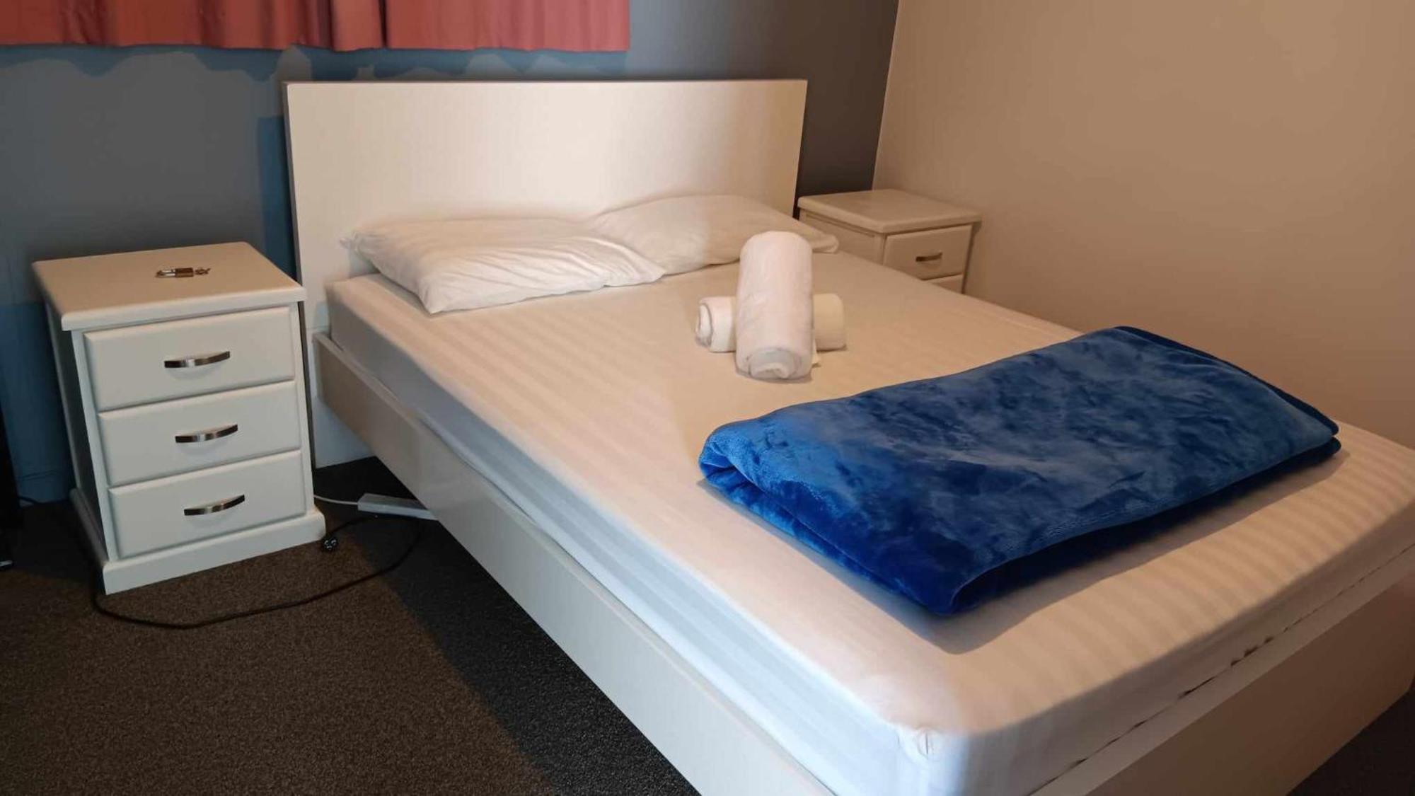 Homestay, Handy City Center Christchurch Buitenkant foto